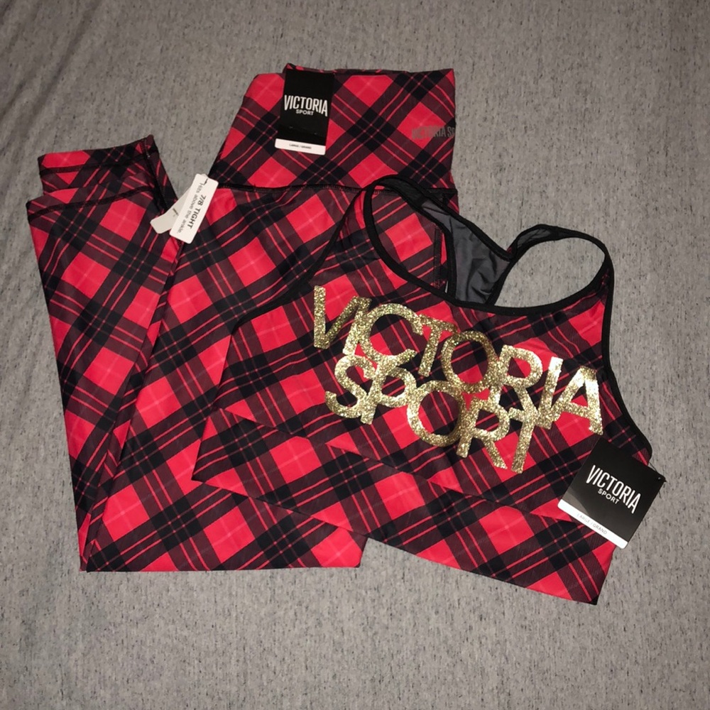 💥NWT Victoria’s Secret workout bundle